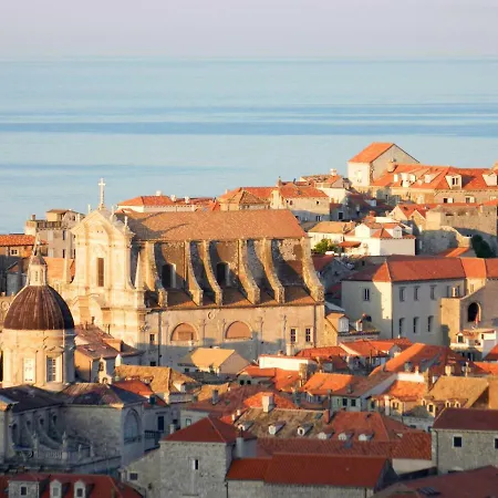 Two-bedroom Belvedere - Old Town&sea Views Lejlighed